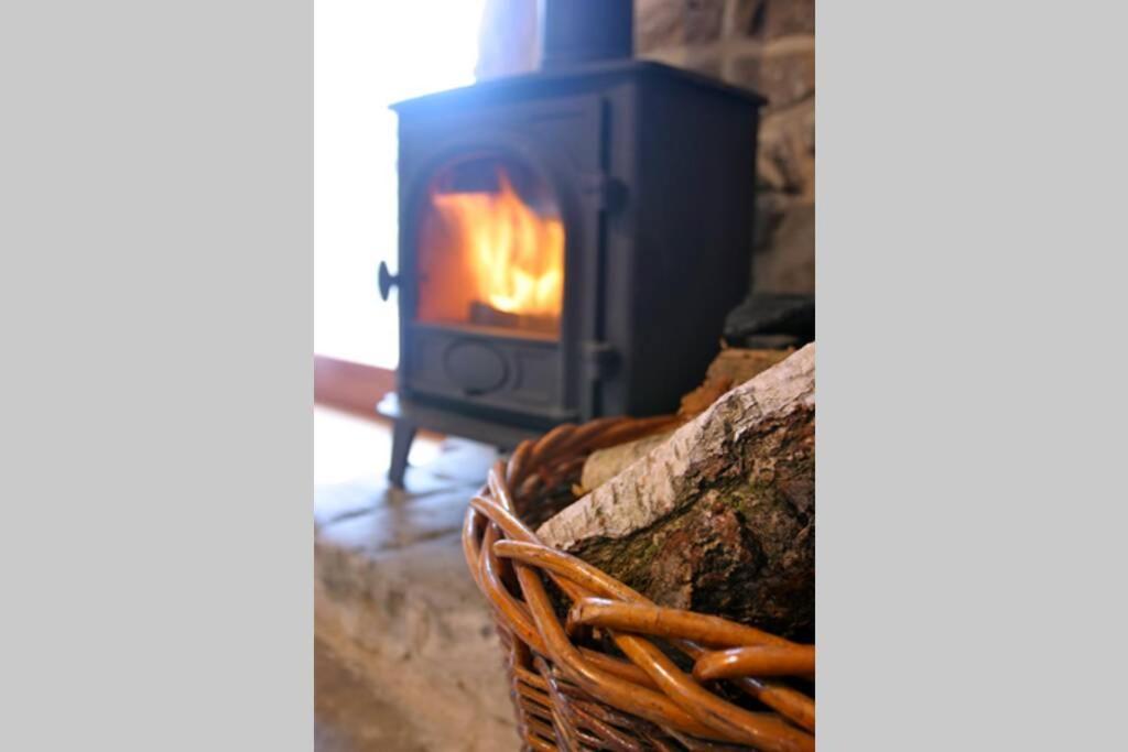Stunning Secluded Peak District Luxurious Barn Villa Leek Bagian luar foto